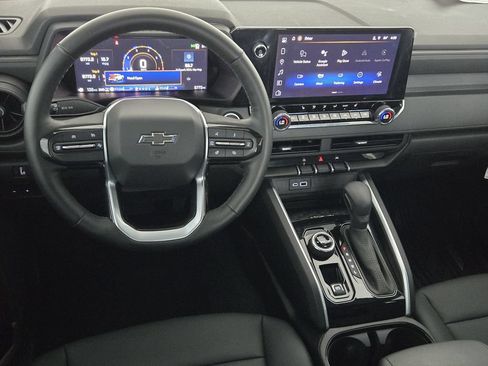 New 2025 Chevrolet Colorado Trail Boss w/ Midnight Edition AWD/4WD image 30