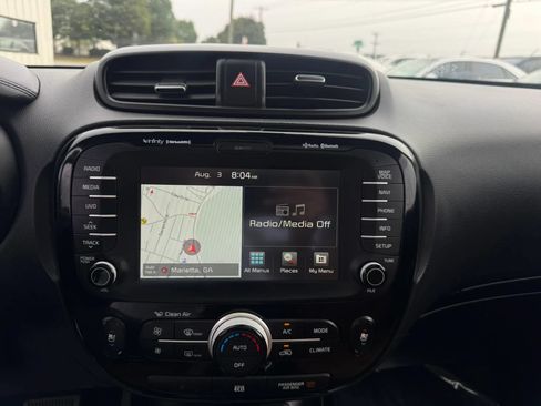 Used 2016 Kia Soul ! w/ Premium Package FWD image 20