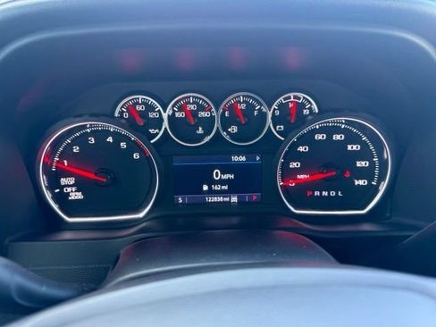 Used 2021 Chevrolet Silverado 1500 LTZ AWD/4WD image 35
