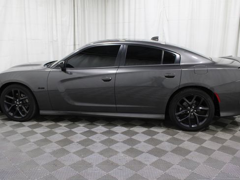 Used 2023 Dodge Charger R/T w/ Blacktop Package image 32