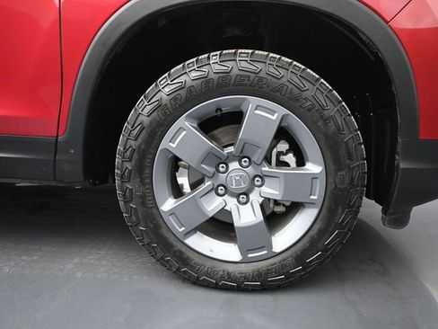 Used 2025 Honda Ridgeline TrailSport image 44