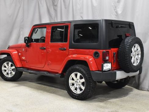 Used 2013 Jeep Wrangler Unlimited Sahara w/ Connectivity Group image 7