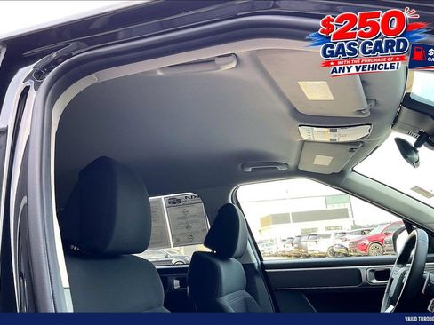 Used 2024 Hyundai Santa Fe SE FWD image 21
