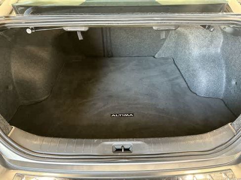 Used 2019 Nissan Altima 2.5 SV AWD/4WD image 25