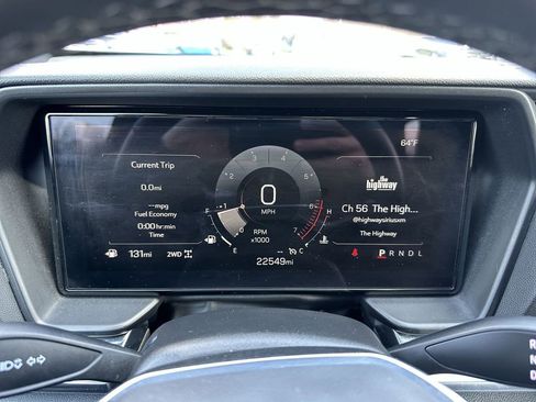 Used 2025 GMC Terrain Elevation image 15