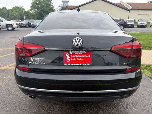 Used 2017 Volkswagen Passat 1.8T SEL Premium FWD image 7