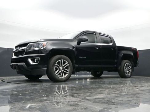 Used 2020 Chevrolet Colorado LT w/ Safety Package AWD/4WD image 37