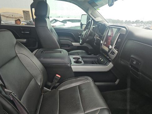 Used 2016 Chevrolet Silverado 2500 LTZ w/ LTZ Plus Package AWD/4WD image 8