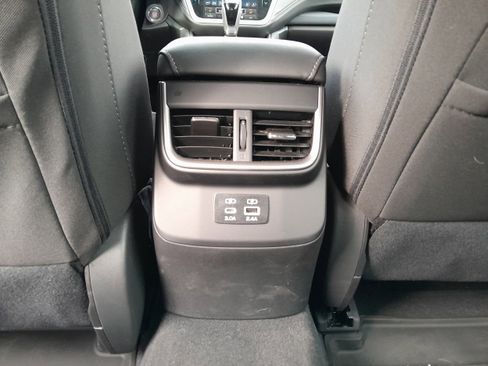 Certified 2025 Subaru Legacy Premium image 30