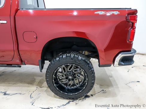 Used 2019 Chevrolet Silverado 1500 LTZ w/ LTZ Plus Package image 12