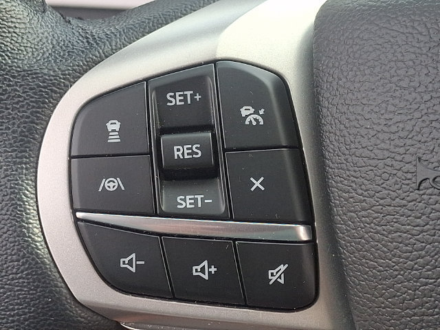 Certified 2023 Ford Explorer XLT w/ Equipment Group 202A AWD/4WD image 23