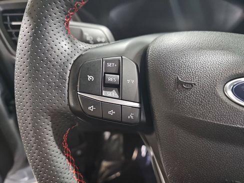 Used 2023 Ford Escape ST-Line AWD/4WD image 22