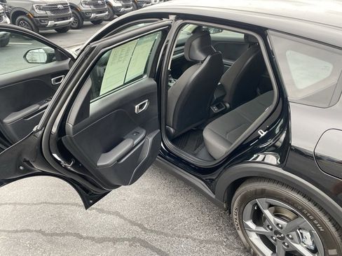 Used 2026 Kia K4 LXS image 26