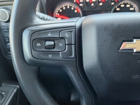 Used 2023 Chevrolet Silverado 1500 Custom image 30