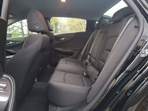 Used 2024 Chevrolet Malibu LT w/ Midnight Edition image 10