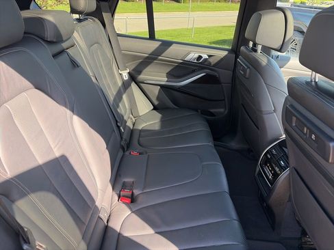 Used 2019 BMW X5 xDrive40i w/ Premium Package 2 image 36