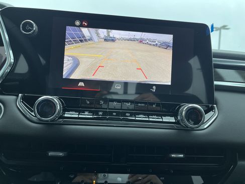 New 2026 GMC Canyon Elevation w/ Convenience Package image 6