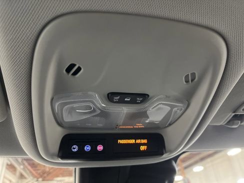 Certified 2023 Chevrolet TrailBlazer LT w/ Convenience Package image 21