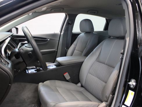 Used 2019 Chevrolet Impala LS image 11