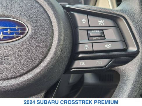 Used 2024 Subaru Crosstrek 2.0i Premium AWD/4WD image 20