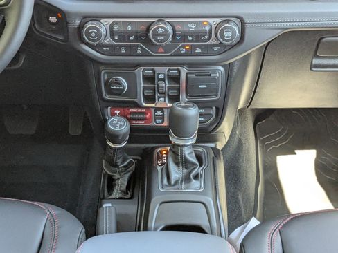 New 2026 Jeep Gladiator Rubicon image 17