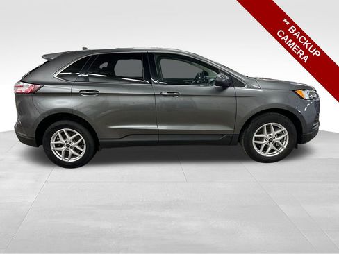 Used 2023 Ford Edge SEL image 8
