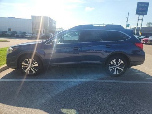 Used 2019 Subaru Outback 3.6R Limited w/ Protection Package #1 AWD/4WD image 3