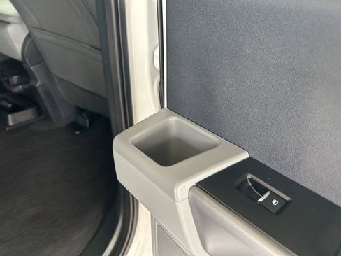 Used 2025 Ford F350 XLT image 33