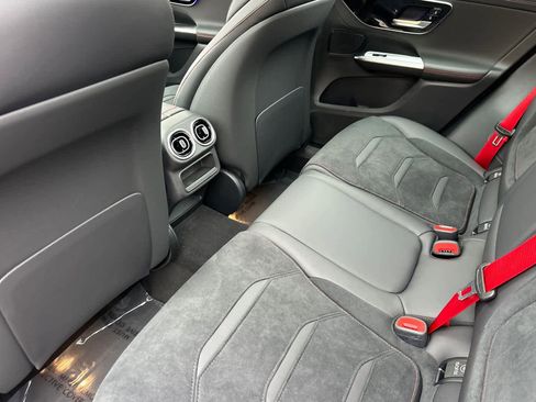 New 2026 Mercedes-Benz GLC 43 AMG 4MATIC image 11