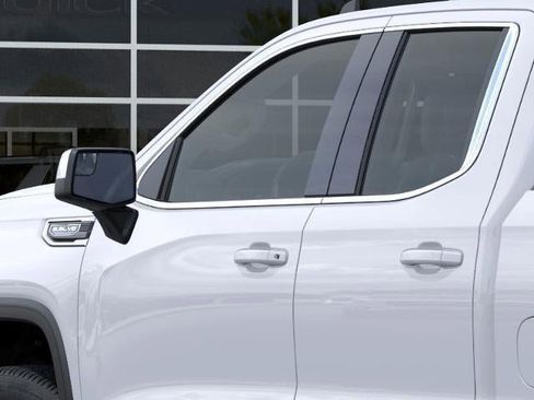 New 2026 GMC Sierra 1500 SLE image 12