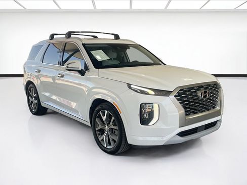 Used 2022 Hyundai Palisade Limited FWD image 3