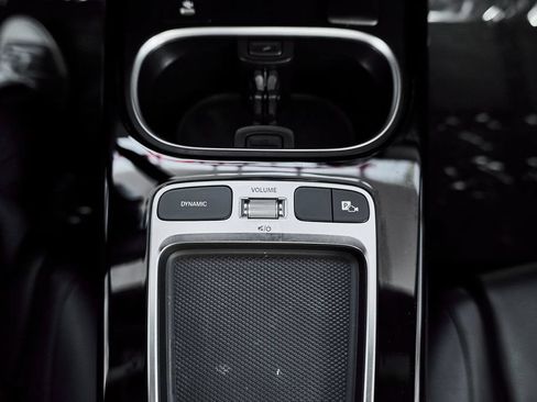 Used 2025 Mercedes-Benz CLA 250 4MATIC image 43
