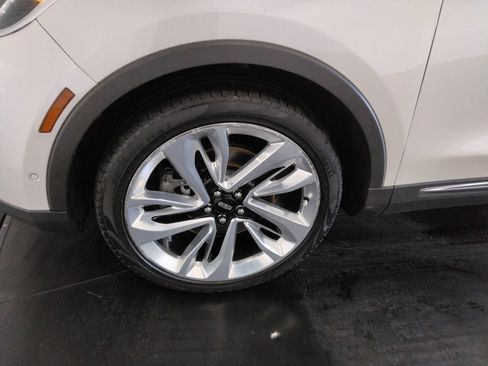 Used 2018 Lincoln MKX Reserve w/ Driver Assistance Package image 45