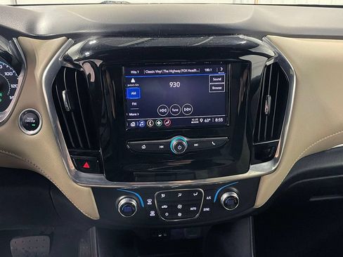 Used 2023 Chevrolet Traverse LS AWD/4WD image 33