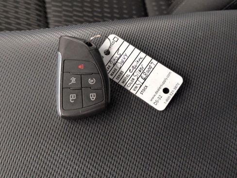 Used 2025 Chevrolet Equinox LT AWD/4WD image 26