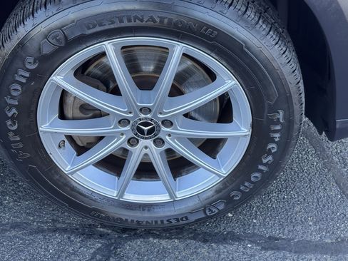 Used 2024 Mercedes-Benz GLE 450e 4MATIC image 8