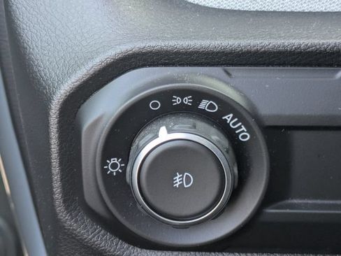 Used 2024 Jeep Wrangler Unlimited w/ Convenience Group AWD/4WD image 22