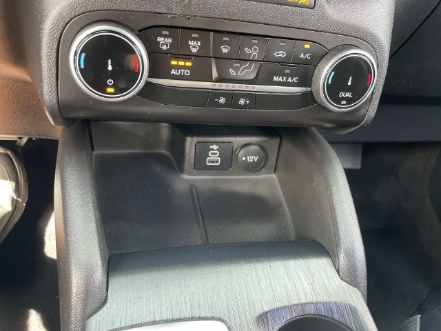 Used 2025 Ford Escape ST-Line FWD image 26