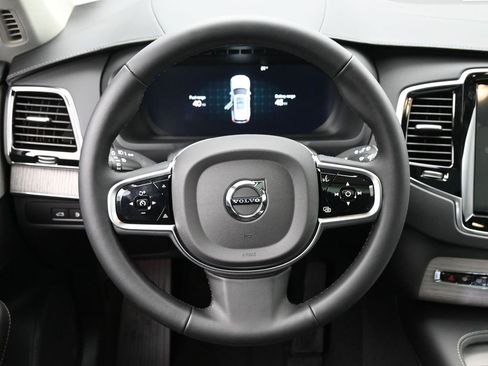 New 2025 Volvo XC90 T8 Ultra w/ Protection Package Premier AWD/4WD image 18