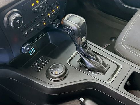 Used 2019 Ford Ranger XLT w/ Equipment Group 301A Mid AWD/4WD image 16