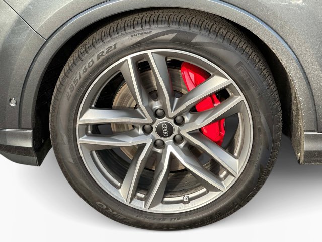 Certified 2026 Audi Q7 3.0T Prestige AWD/4WD image 10