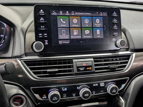 Used 2018 Honda Accord Sport image 9