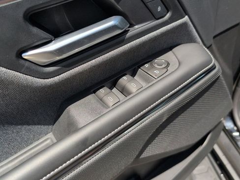 New 2026 GMC Sierra EV Elevation image 24