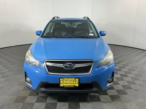 Used 2016 Subaru Crosstrek 2.0i Limited AWD/4WD image 2