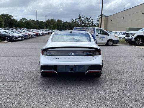 New 2026 Hyundai Sonata SEL FWD image 8