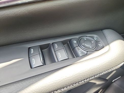 New 2026 GMC Yukon XL Denali w/ Sun & Power Step Package AWD/4WD image 22