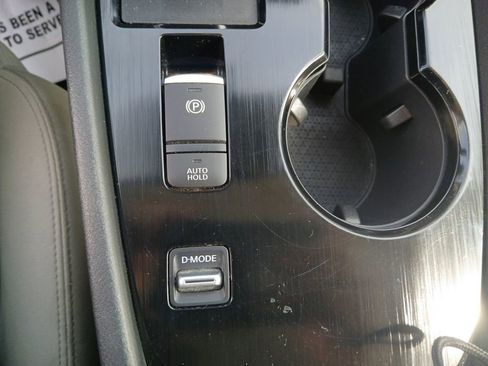 Used 2023 Nissan Rogue SV FWD image 21