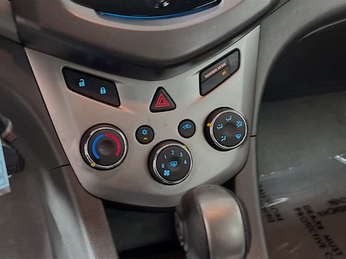 Used 2016 Chevrolet Sonic LT image 26