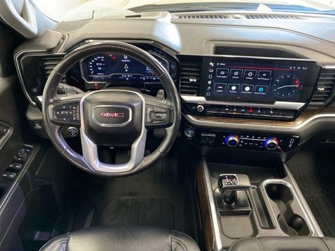 Used 2022 GMC Sierra 1500 Elevation AWD/4WD image 13