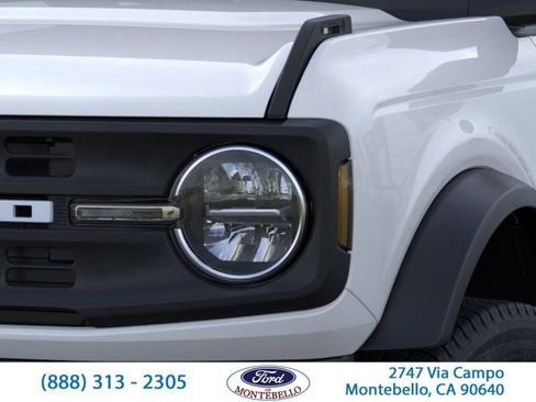 New 2025 Ford Bronco 4-Door image 21
